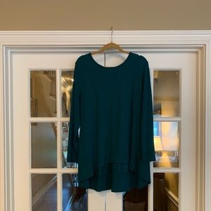 Chico’s dark green tunic